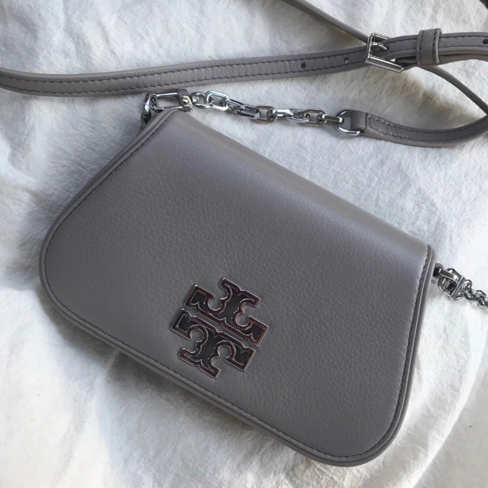 🎀 Tory Burch Mini Britten Crossbody 🎀 NWT!